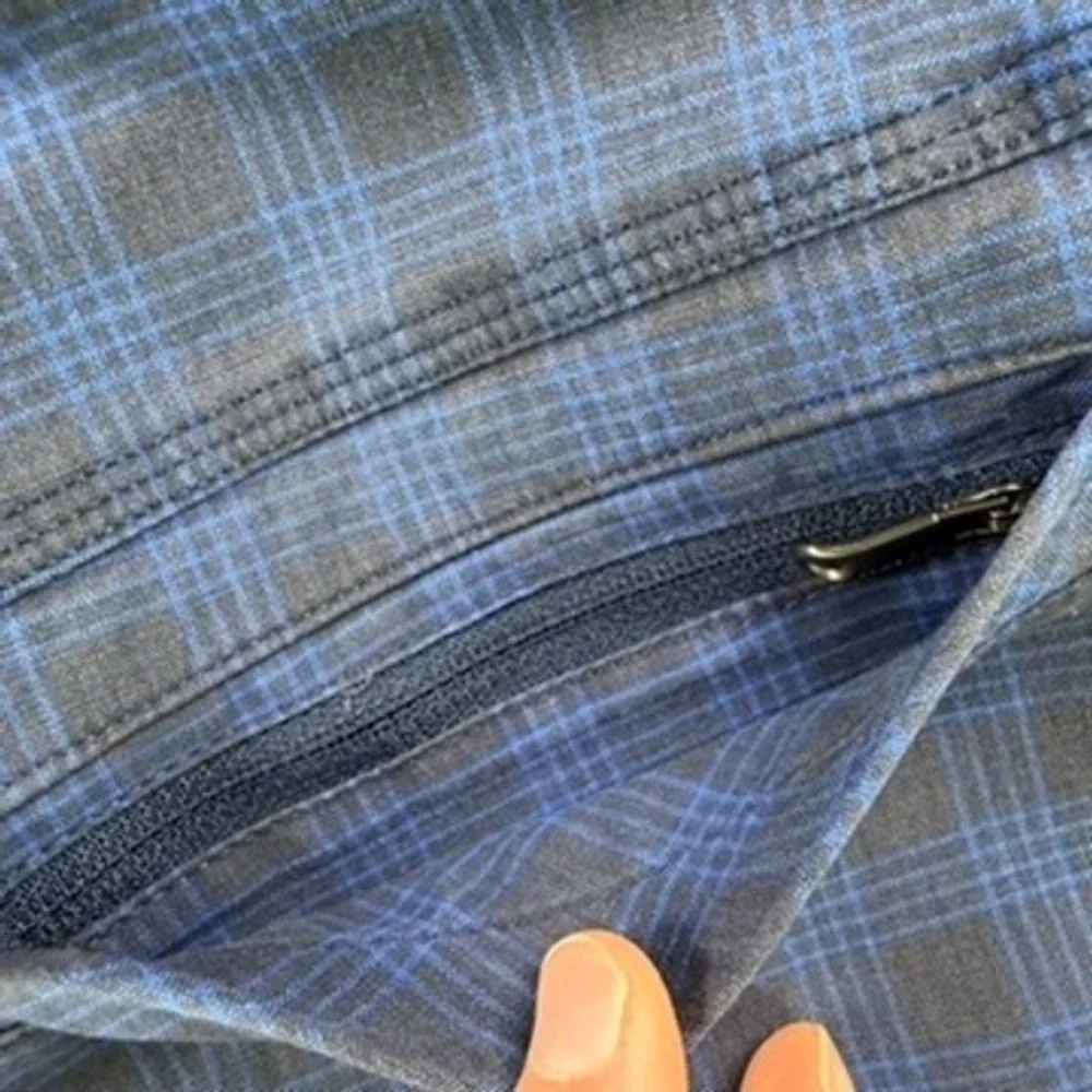 Lululemon Commission Shorts Mens 36 Blue Black Plaid Chino Golf Tech Active